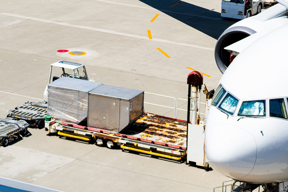 航空業界のビジネスモデル